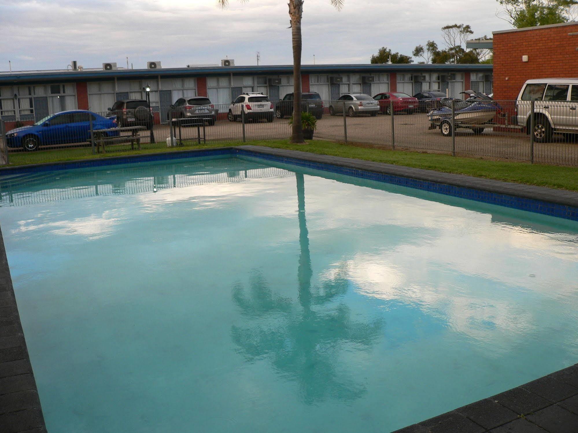 Ship Inn Motel Yarram Dış mekan fotoğraf