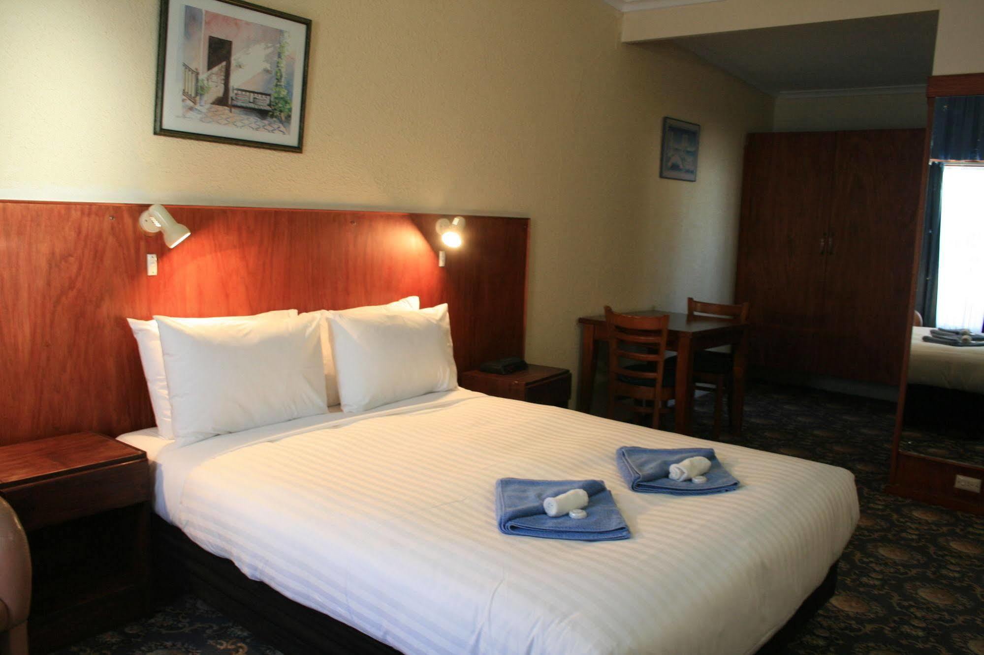 Ship Inn Motel Yarram Dış mekan fotoğraf
